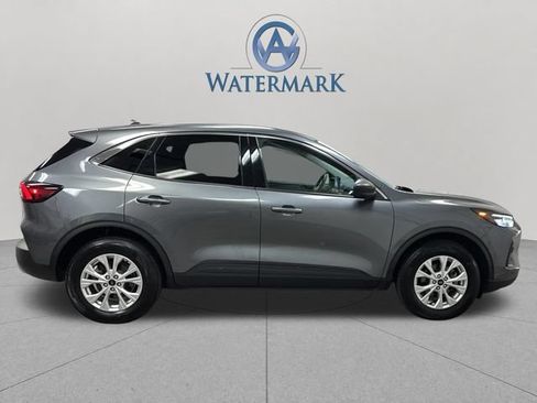 Used 2023 Ford Escape Active AWD/4WD image 7