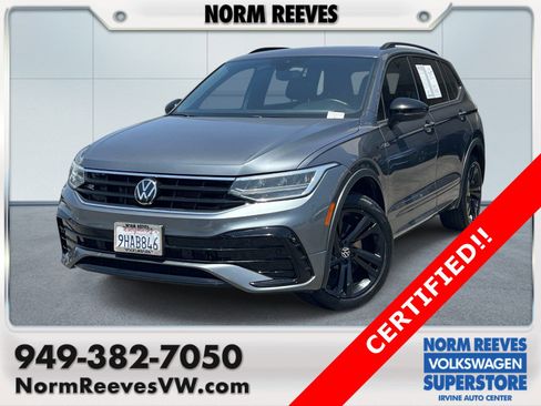 Certified 2023 Volkswagen Tiguan SE R-Line FWD image 1