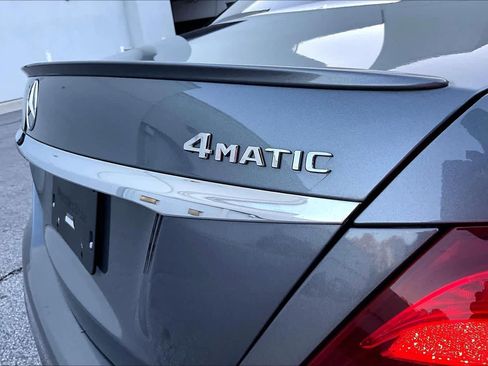 Used 2019 Mercedes-Benz E 450 4MATIC Sedan w/ Premium Package image 10