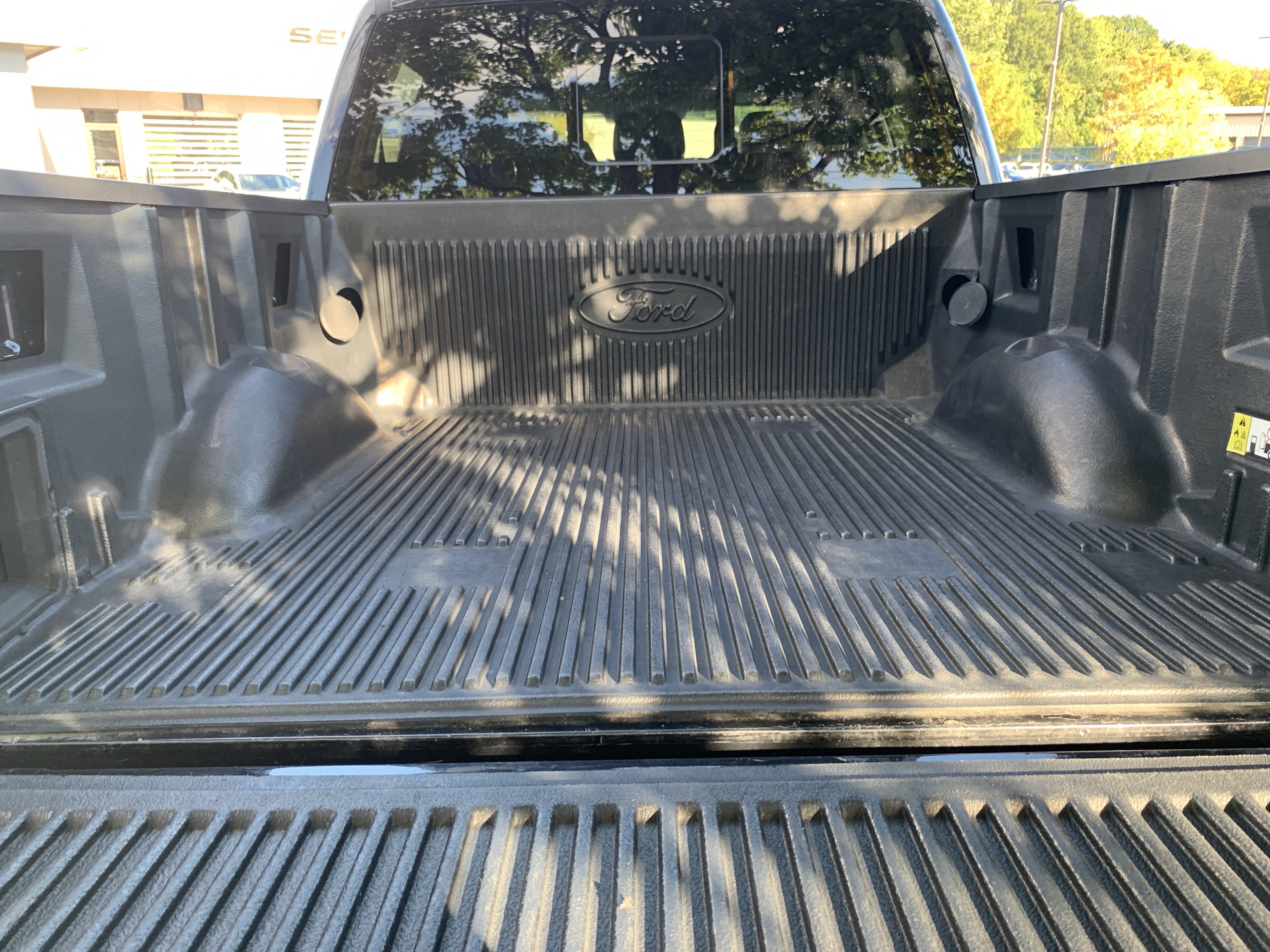 Used 2022 Ford F150 Lariat w/ Equipment Group 502A High AWD/4WD image 34