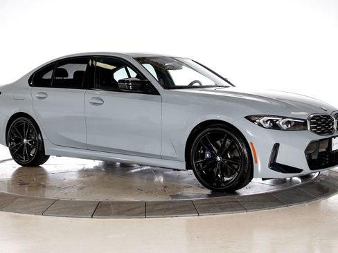 Used 2024 BMW M340i xDrive w/ Driving Assistance Package image 8