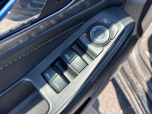 Used 2021 Chevrolet Traverse Premier w/ LPO, Floor Liner Package AWD/4WD image 14