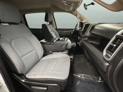 Used 2020 RAM 1500 Big Horn RWD image 21