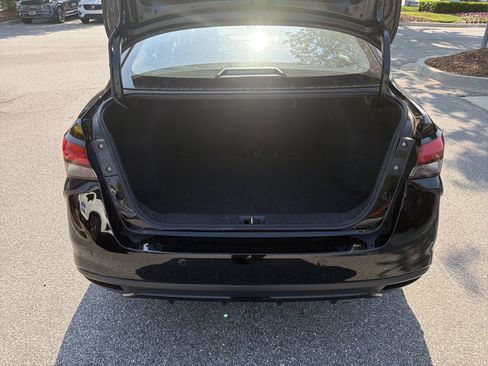 Used 2025 Nissan Versa S w/ S Plus Package FWD image 34