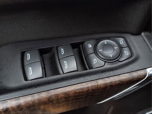 Certified 2022 GMC Sierra 1500 Denali w/ Denali Premium Package image 17