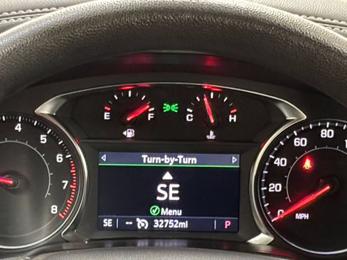 Used 2025 Chevrolet Blazer LT FWD image 41