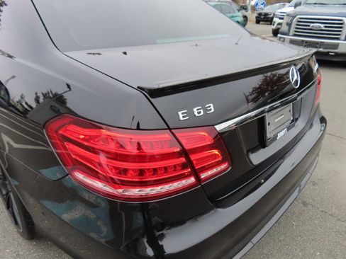 Used 2014 Mercedes-Benz E 63 AMG S-Model image 10