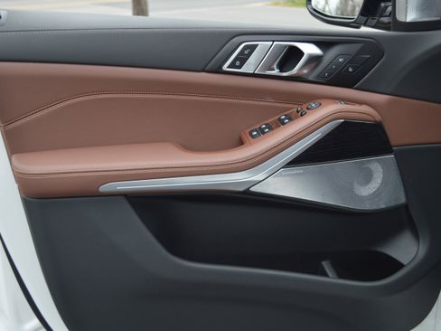 Certified 2026 BMW X5 M60i image 13