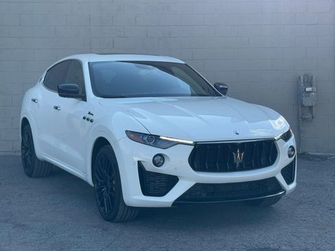 Used 2024 Maserati Levante Modena Ultima AWD/4WD image 10