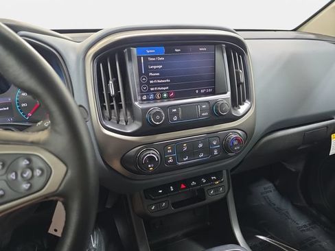 Used 2022 Chevrolet Colorado Z71 AWD/4WD image 20