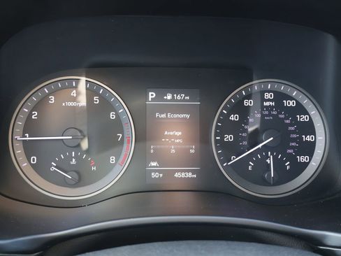 Used 2019 Hyundai Tucson Ultimate w/ Cargo Package AWD/4WD image 2