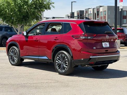 New 2026 Nissan Rogue Platinum AWD/4WD image 3