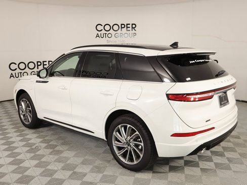 New 2025 Lincoln Corsair Grand Touring image 24