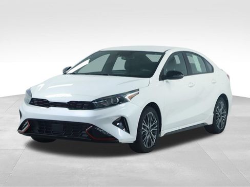 Used 2024 Kia Forte GT-Line FWD image 7