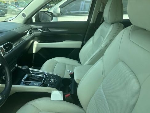 Used 2019 MAZDA CX-5 Grand Touring w/ GT Premium Package FWD image 3