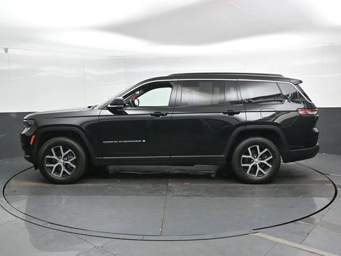 Used 2024 Jeep Grand Cherokee L Limited w/ Luxury Tech Group II image 9