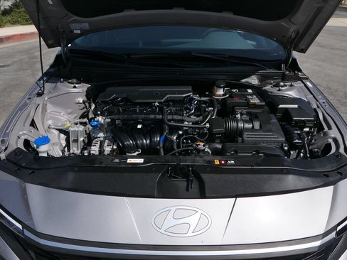 Certified 2025 Hyundai Elantra Sport w/ Cargo Package FWD image 27