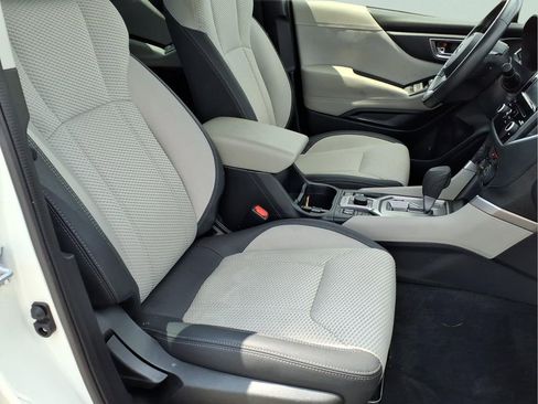 Used 2023 Subaru Forester Premium image 15