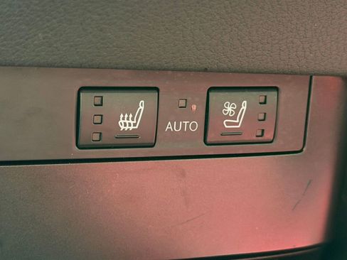 Used 2023 Lexus ES 300h F Sport FWD image 30