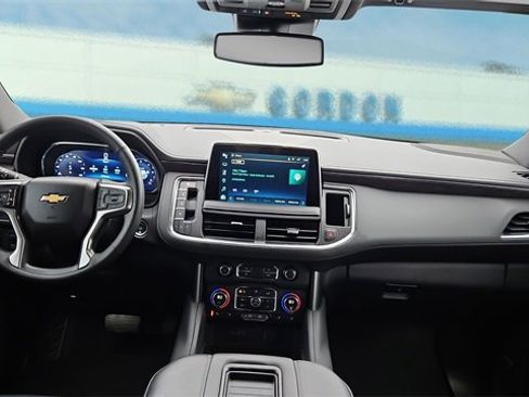 Used 2023 Chevrolet Tahoe LT w/ Luxury Package image 15