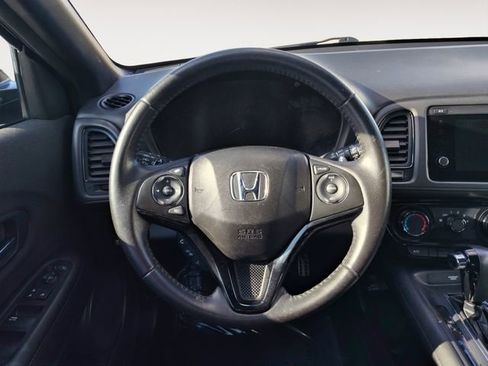 Used 2019 Honda HR-V Sport image 12