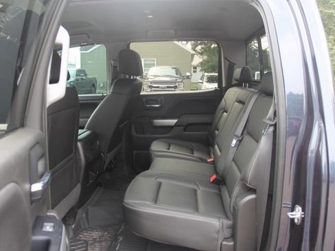 Used 2018 Chevrolet Silverado 1500 LTZ Z71 w/ Centennial Edition image 14