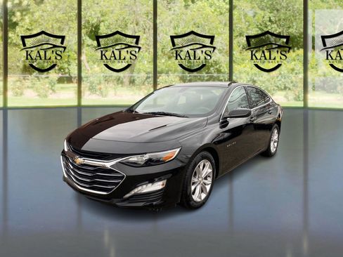 Used 2019 Chevrolet Malibu LT image 1