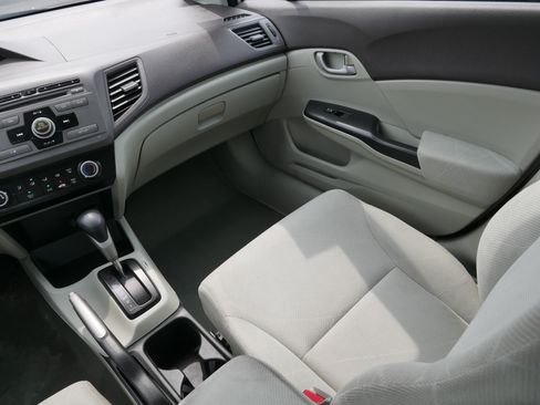 Used 2012 Honda Civic LX image 11
