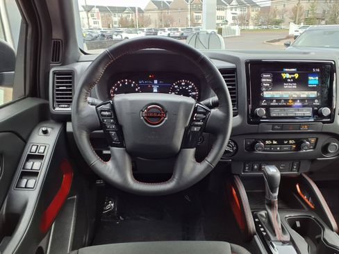 Certified 2023 Nissan Frontier PRO-4X w/ Pro Convenience Package AWD/4WD image 19