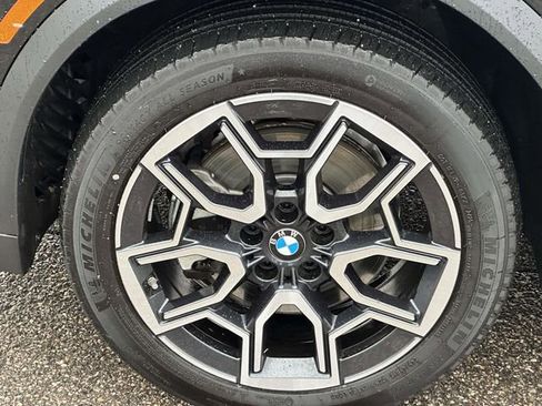 Used 2026 BMW X2 xDrive28i image 12