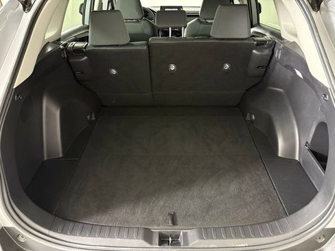 Used 2022 Toyota RAV4 XLE image 42
