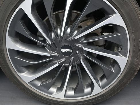 Used 2024 Lincoln Aviator Reserve w/ Equipment Group 201A RWD image 10