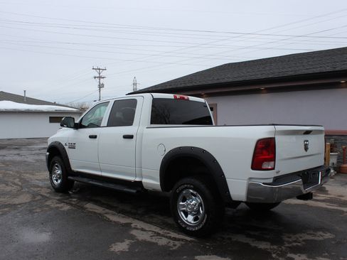 Used 2013 RAM 2500 Tradesman w/ Chrome Appearance Group image 9