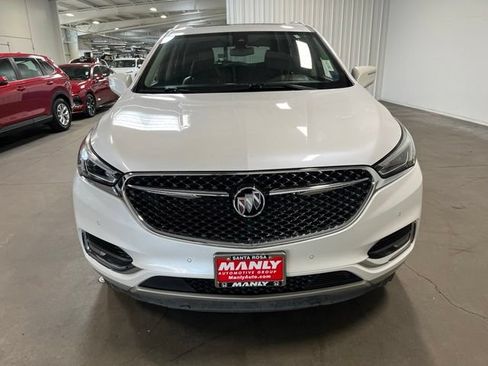 Used 2019 Buick Enclave Avenir w/ Avenir Technology Package AWD/4WD image 8