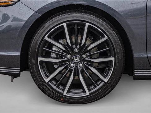 New 2026 Honda Accord Touring image 9