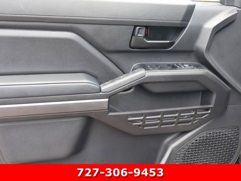 Used 2026 Toyota Tacoma SR5 AWD/4WD image 14
