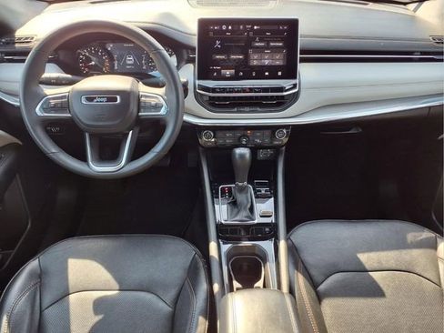 Used 2023 Jeep Compass Limited AWD/4WD image 15