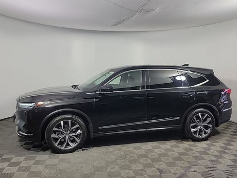 Used 2023 Acura MDX SH-AWD w/ Technology Package image 11