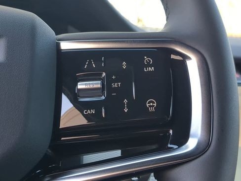 New 2026 Land Rover Discovery Sport Landmark image 26