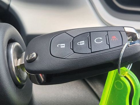 New 2026 Chevrolet Trax RS image 21