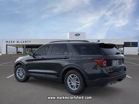 New 2026 Ford Explorer Active w/ Active Comfort Package RWD image 4