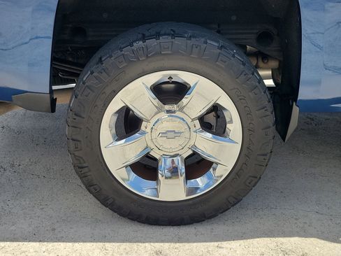 Used 2016 Chevrolet Silverado 1500 LT w/ All Star Edition AWD/4WD image 5
