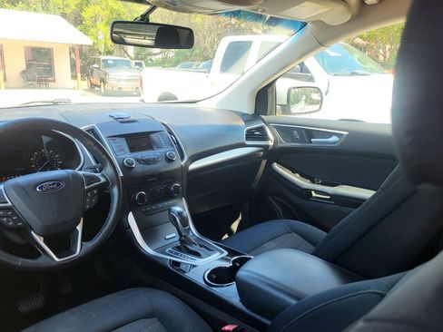 Used 2017 Ford Edge SEL AWD/4WD image 35