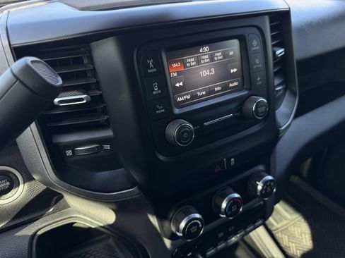 Used 2022 RAM 5500 Tradesman RWD image 15