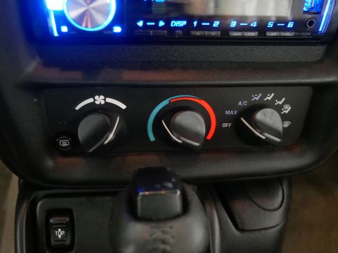 Used 2002 Chevrolet Camaro Z28 w/ Sport Appearance Pkg image 23