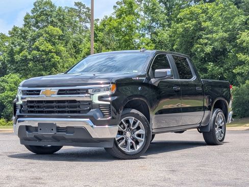 Used 2022 Chevrolet Silverado 1500 LT RWD image 4