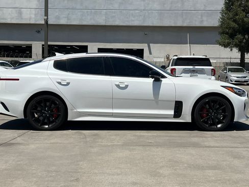 Used 2022 Kia Stinger GT2 w/ Scorpion Package RWD image 9