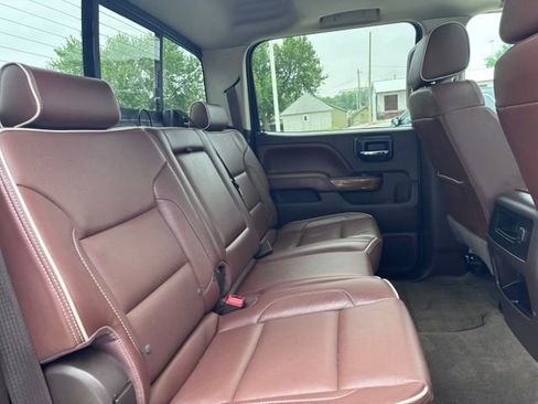 Used 2016 Chevrolet Silverado 2500 High Country w/ Duramax Plus Package AWD/4WD image 33