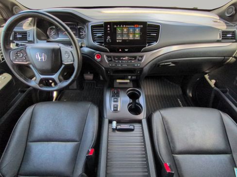 Used 2023 Honda Passport EX-L image 4