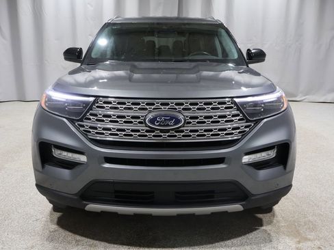 Used 2024 Ford Explorer Limited image 8